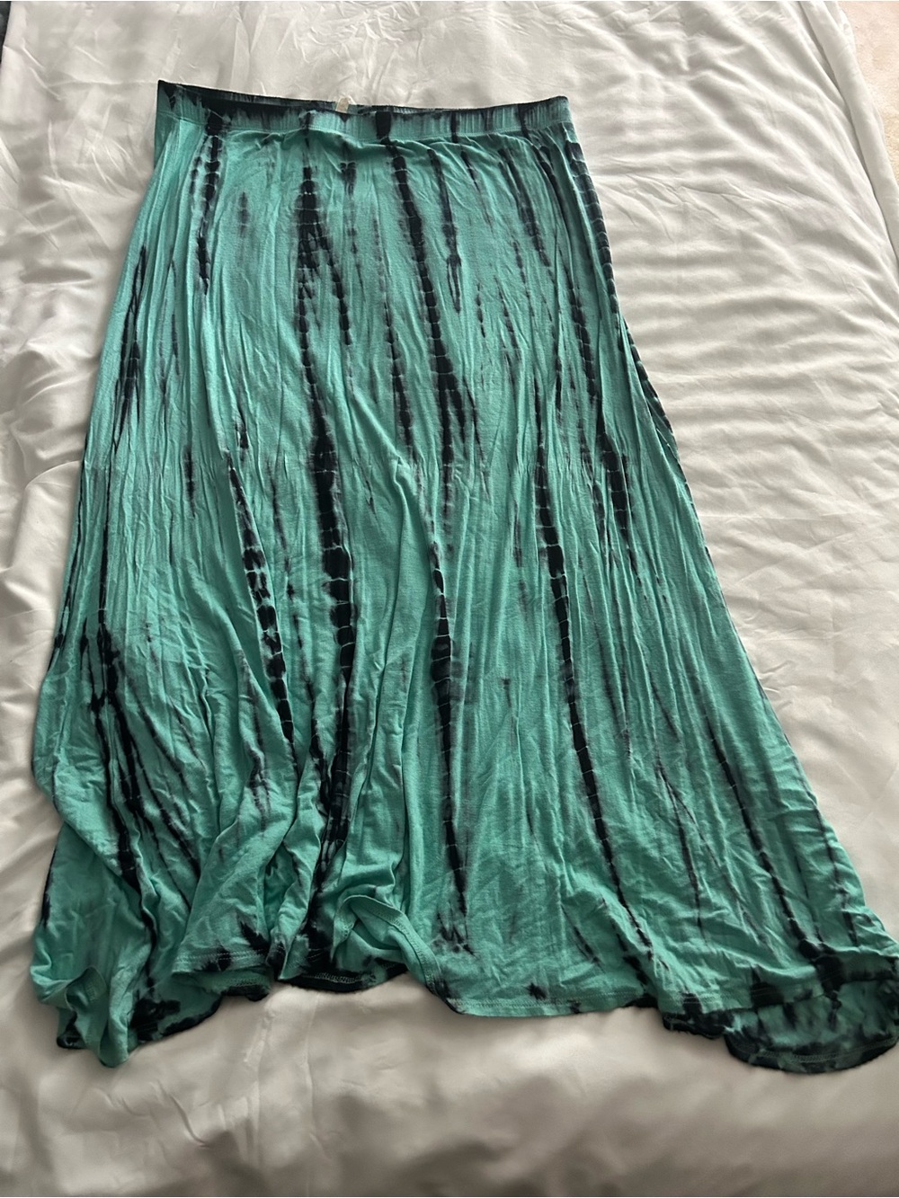 Tie-Dye Maxi Skirt in Teal and Black